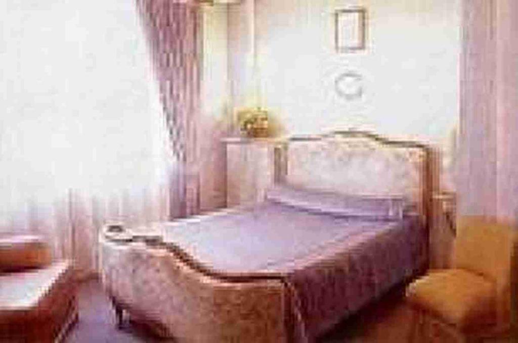 Central Hotel Caen Quarto foto